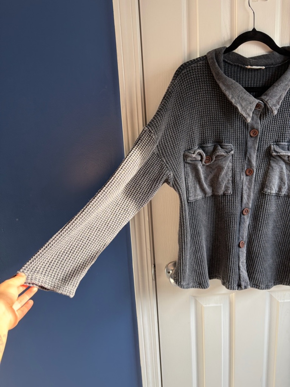 BUCKETLIST Vintage Wash Waffle Knit Shacket Size Small Oversized Cozy - Picture 5 of 9